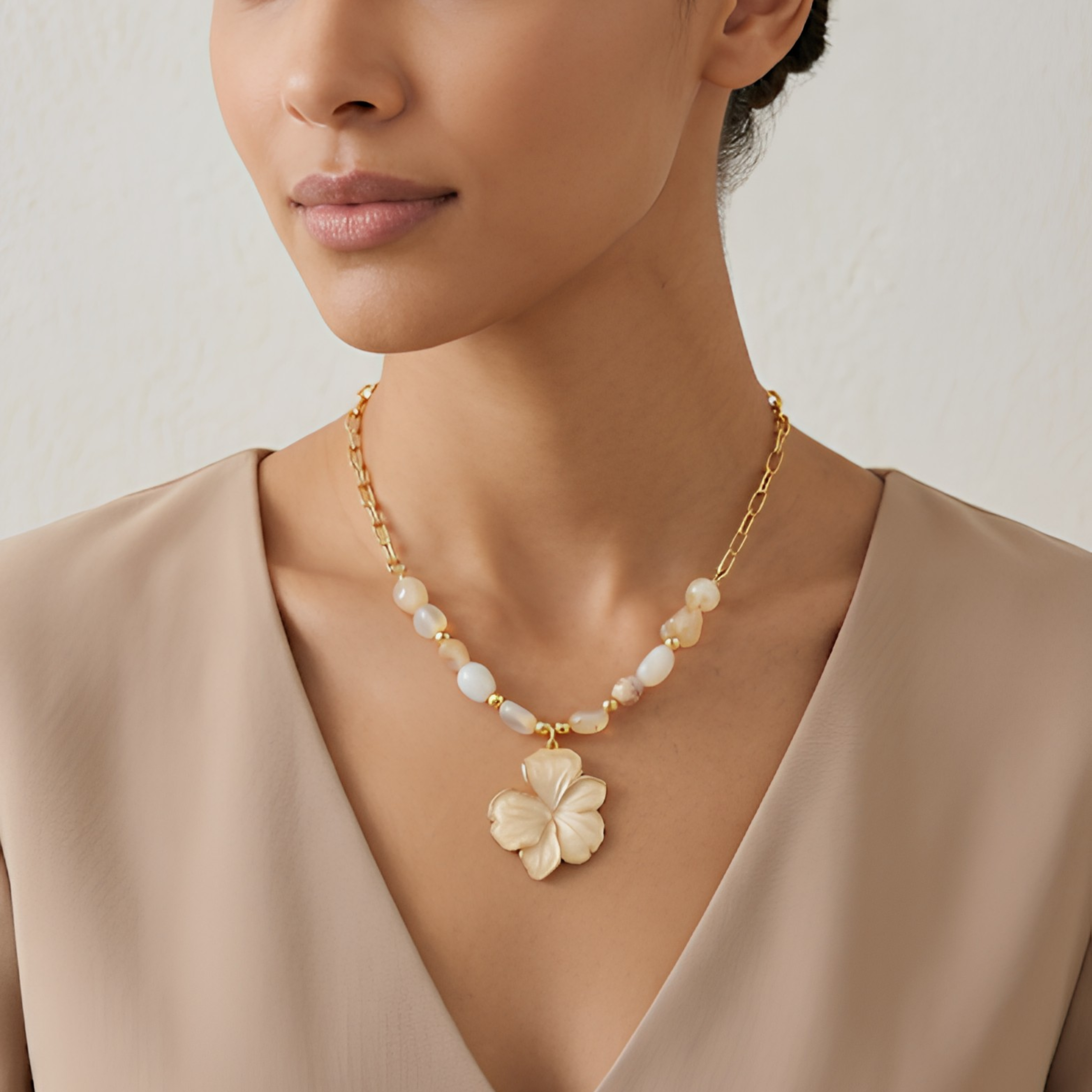 Floral Pearl Pendant Necklace