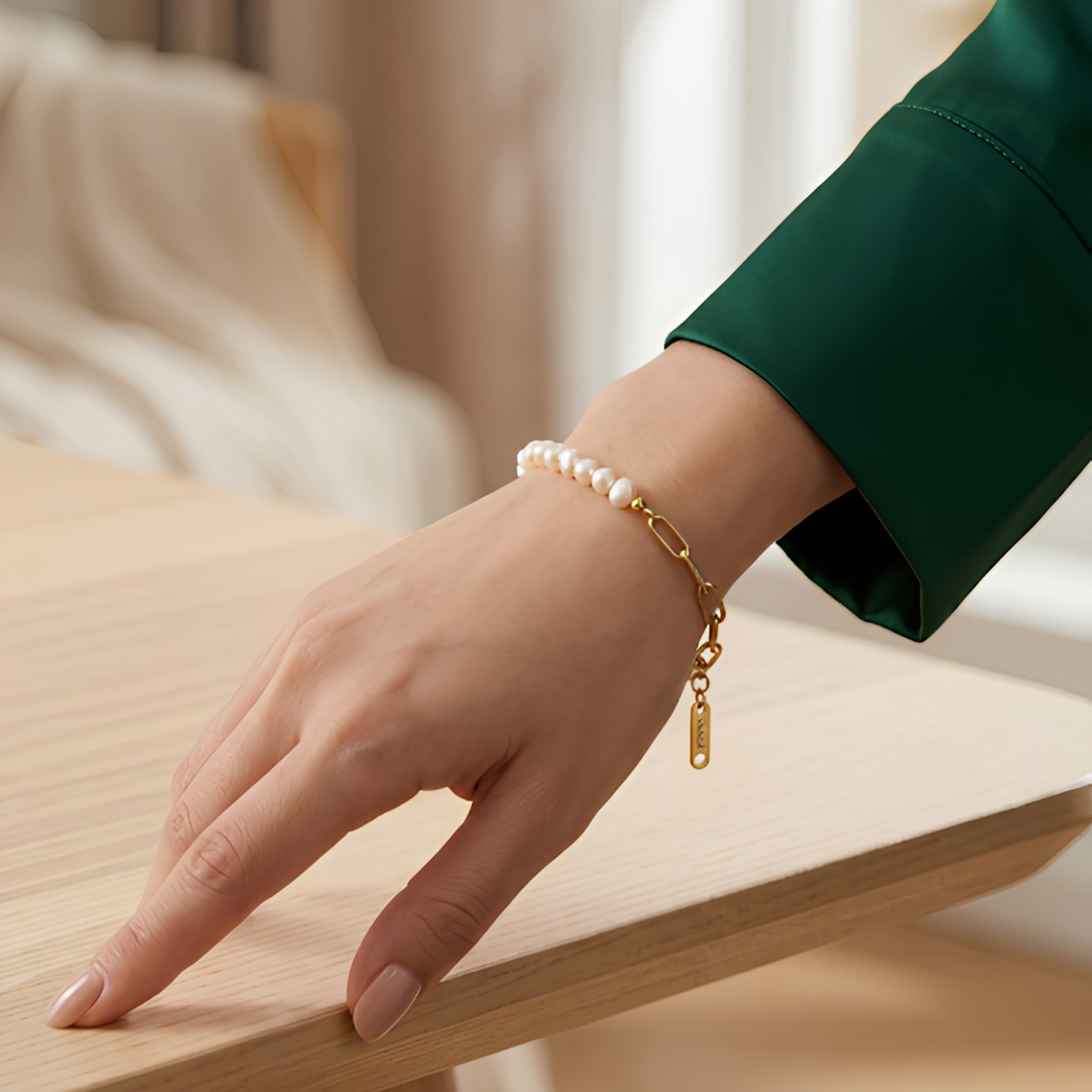 Pearl Link Chain Bracelet