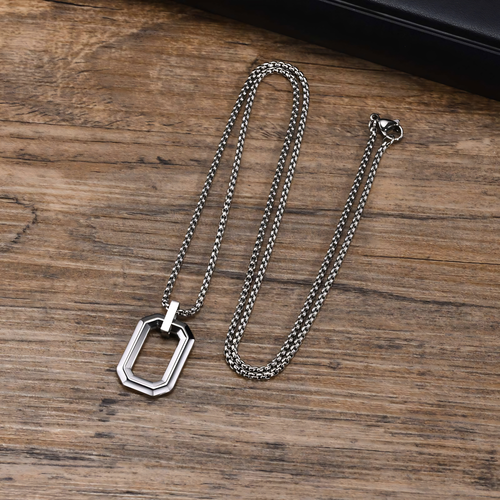 Apex Frame Necklace
